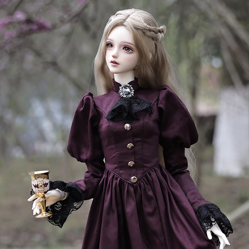 Vintage Toys Collection - Elina BJD Doll 1/3 Beautiful Elegant