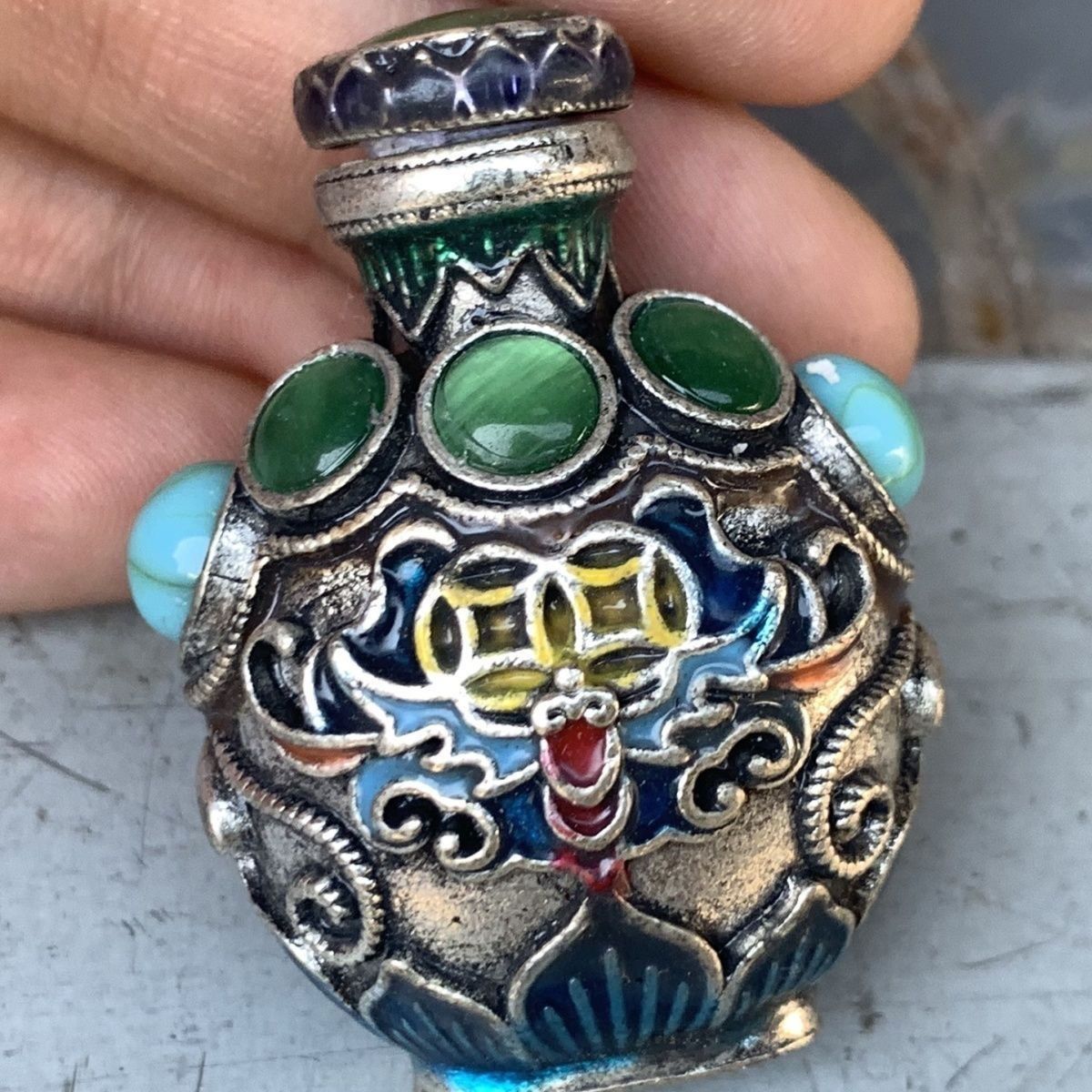 Vintage Cloisonne Bronze Snuff - Collectible Vintage Tools 评论和价格