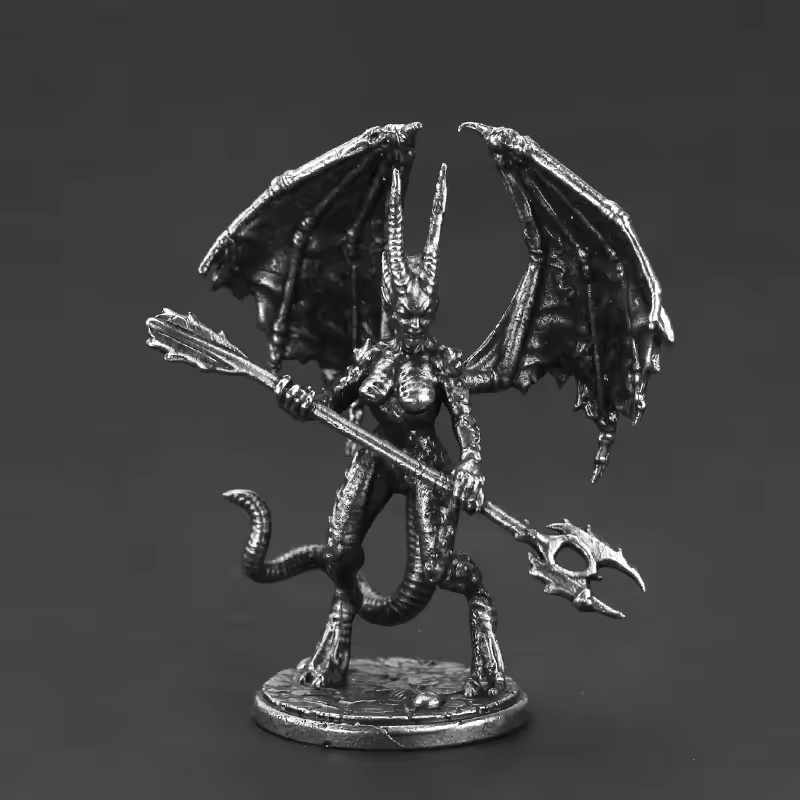 Vintage Metal Hell Demon Soldi - Vintage Collectible Board Games 评论和价格