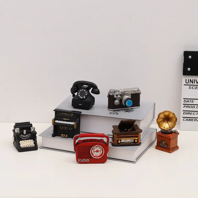 Vintage Mini Camera Decor Desk - Vintage Collectible Furniture 评论和价格