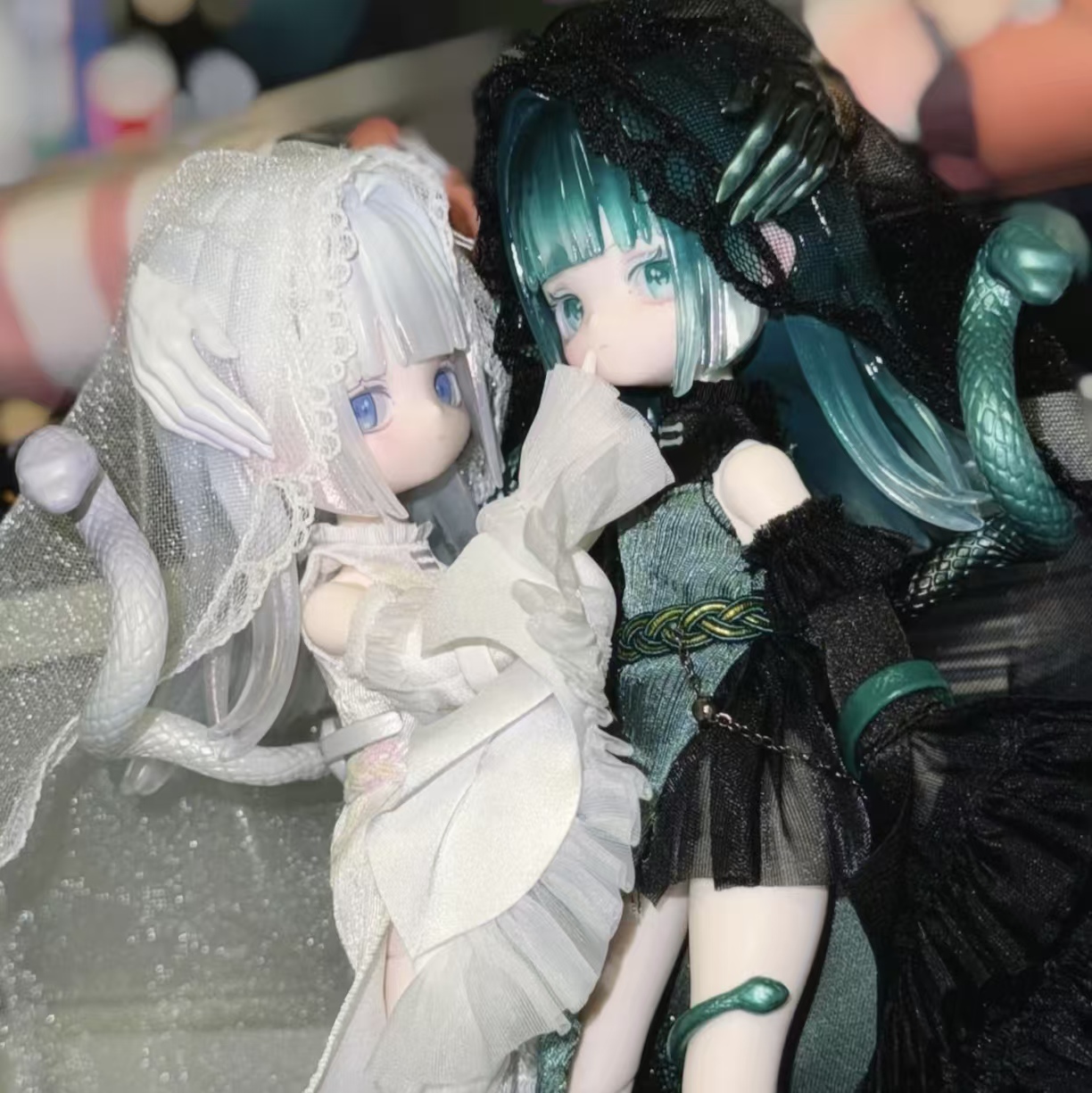 Luluelf Story Limited Hang Car - Collectible Collection 评论和价格