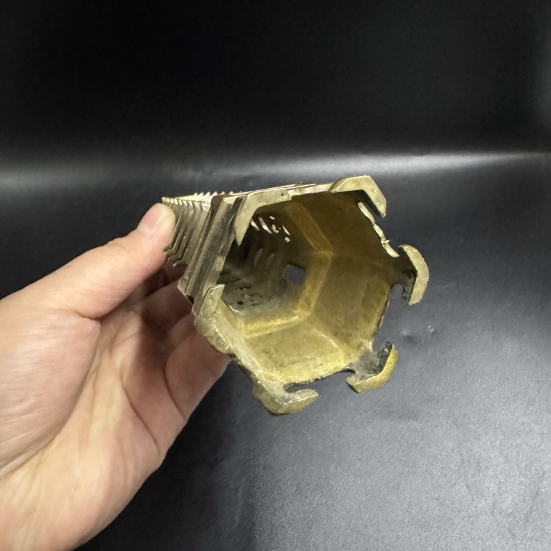 Vintage 9 Layer Metal Pagoda S - Vintage Collectible Ornaments 评论和价格