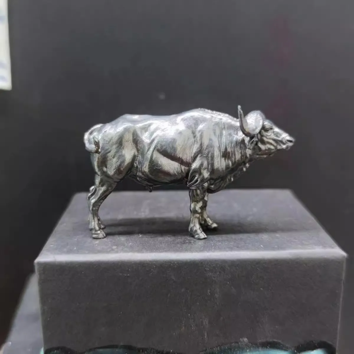 Brass African Buffalo Sculptur - Vintage Collectible Furniture 评论和价格