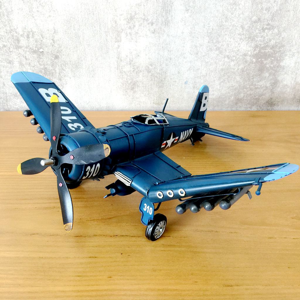 Vintage Ironwork Tin Airplane  - Vintage Collectible Furniture 评论和价格