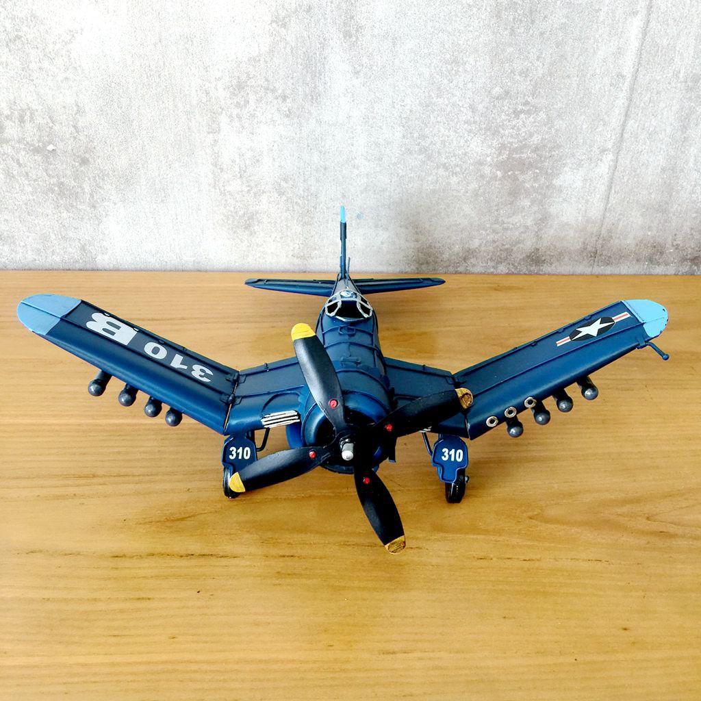 Vintage Ironwork Tin Airplane  - Vintage Collectible Furniture 评论和价格