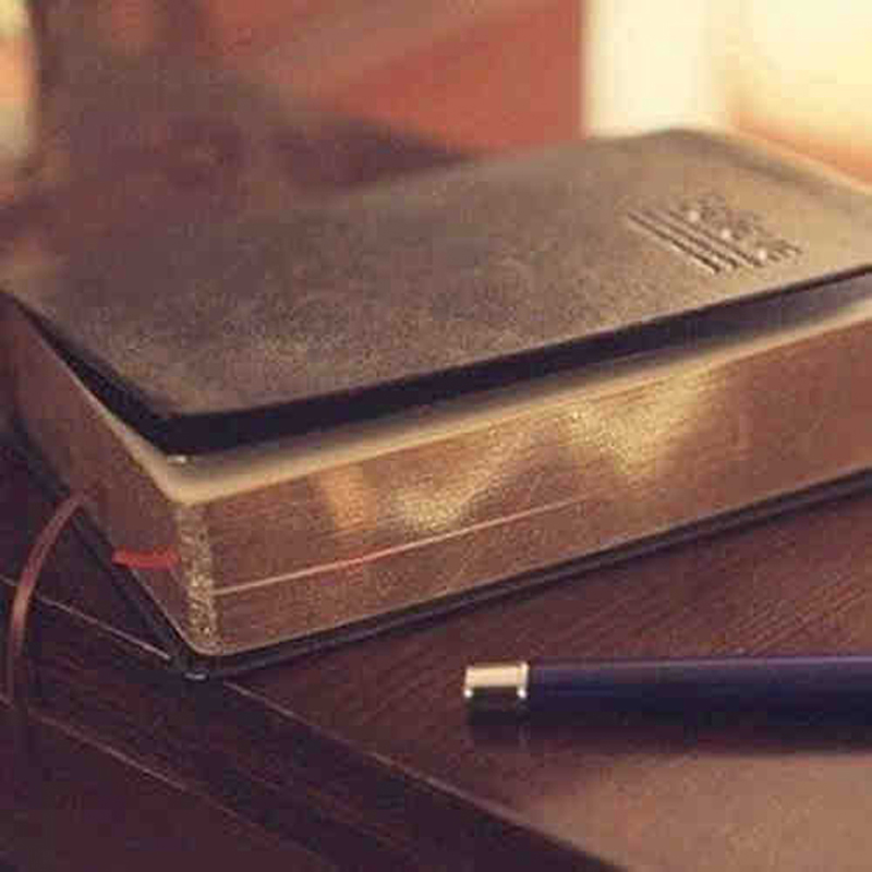 Vintage Thick Leather Bible No - Vintage Collectible Books 评论和价格